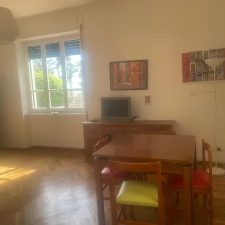 Casa Ibisco-50m Dal Mare Апартаменты *