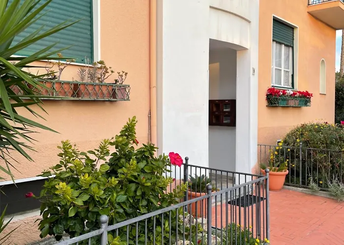 Casa Ibisco-50m Dal Mare Apartamento