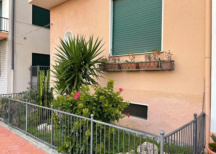 Casa Ibisco-50m Dal Mare Apartamento *